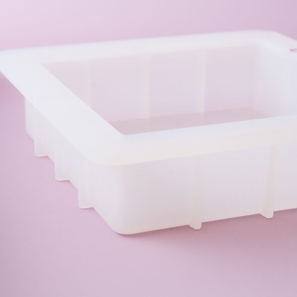 Side of a 6 inch Silicone Slab Mold for Soap Making